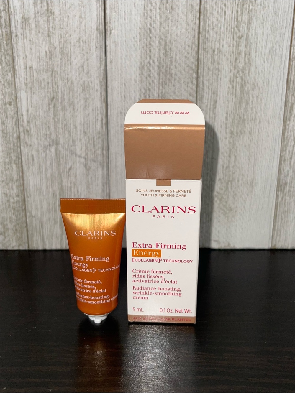 Clarins Extra-Firming Energy Radiance-Boosting Cream - 5ml